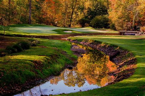 Cobblestone creek country club - Courses near Cobblestone Creek CC Course Description The Club features an 18-hole championship “Parkland” golf course, a state-of-the art tennis venue, a complete aquatic facility, a fitness center and yoga studio and a full dining and social calendar. ... 
